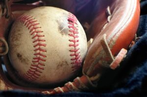 softball, glove, sport-1354947.jpg